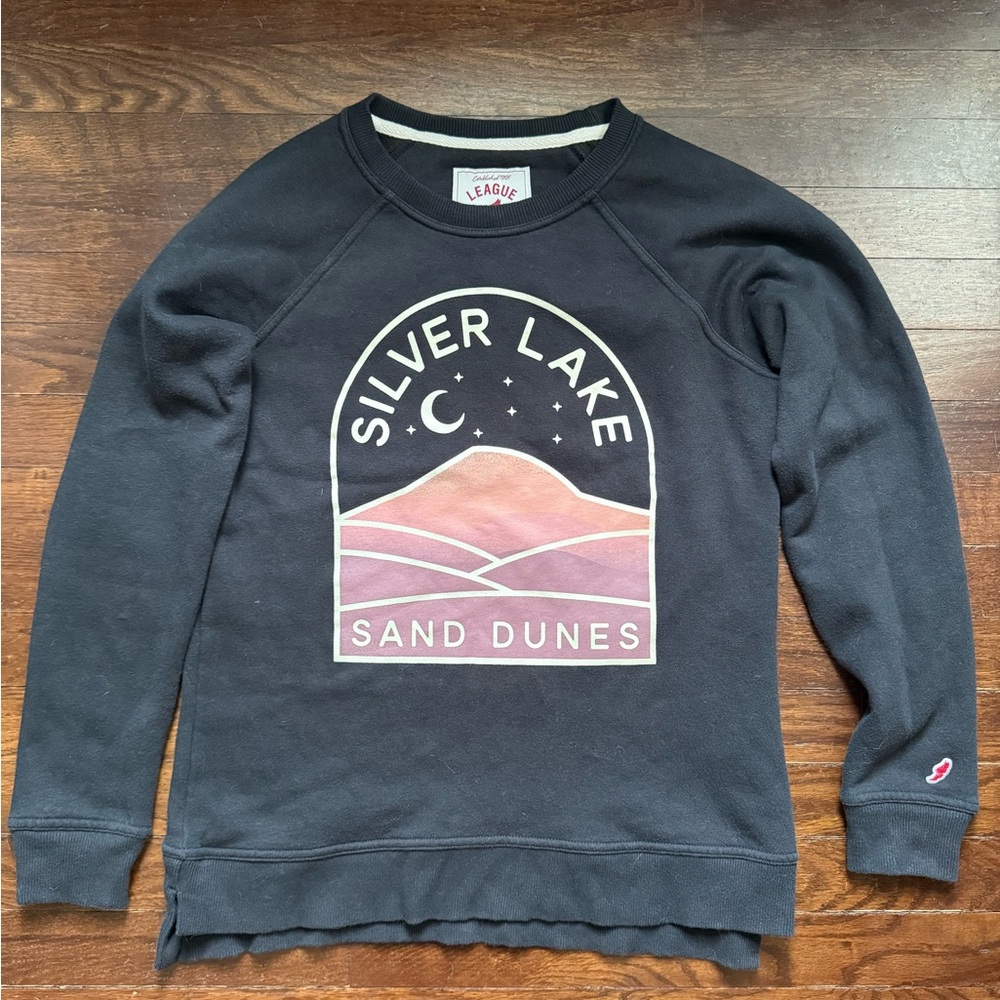 Silver Lake Sand Dunes League Black Graphic Sweatshirt